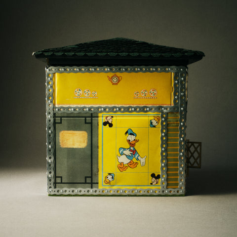 BGN -11 Dollhouse Speaker ( Abbey Road )